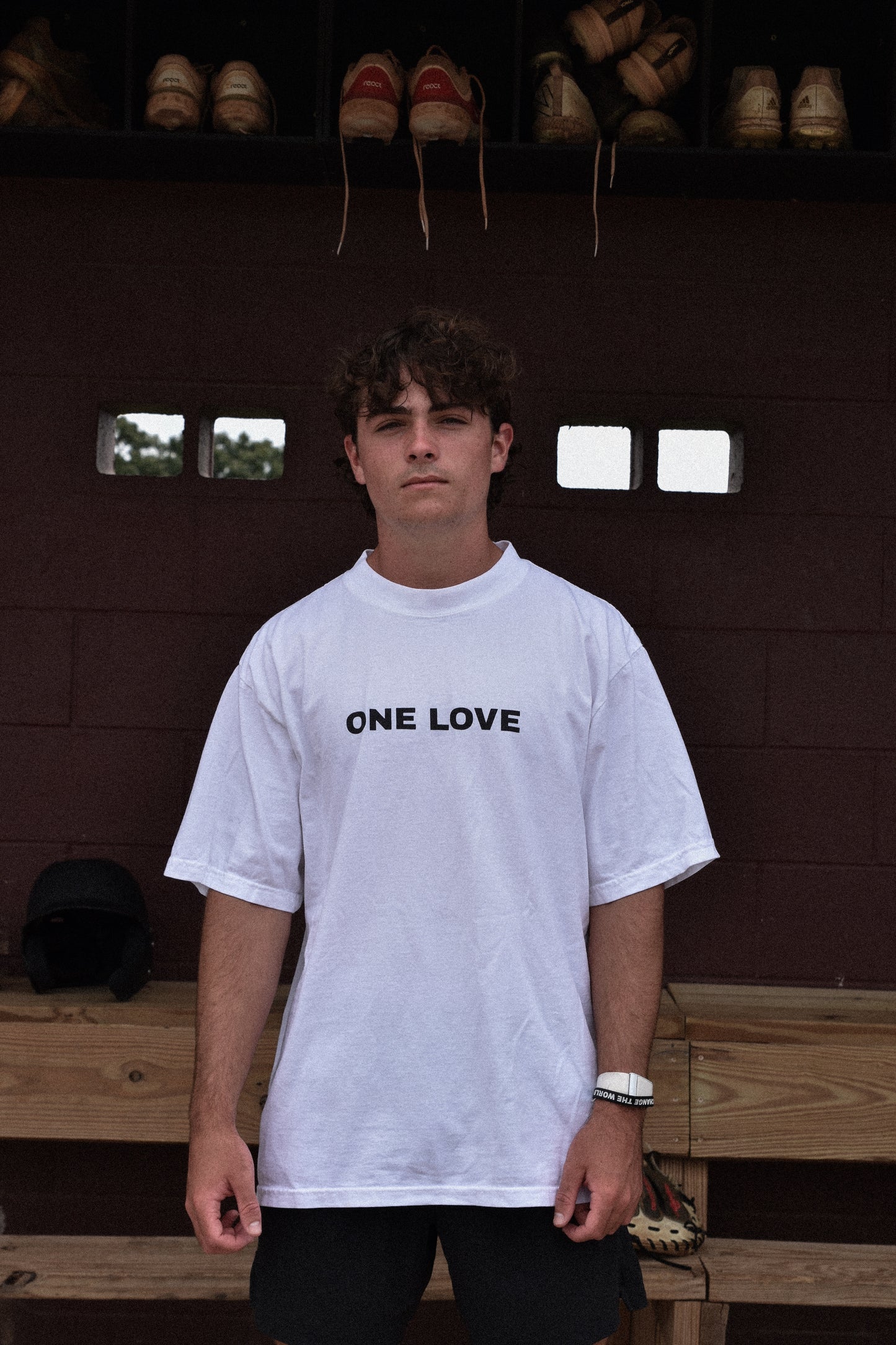 Love Can Change The World tee